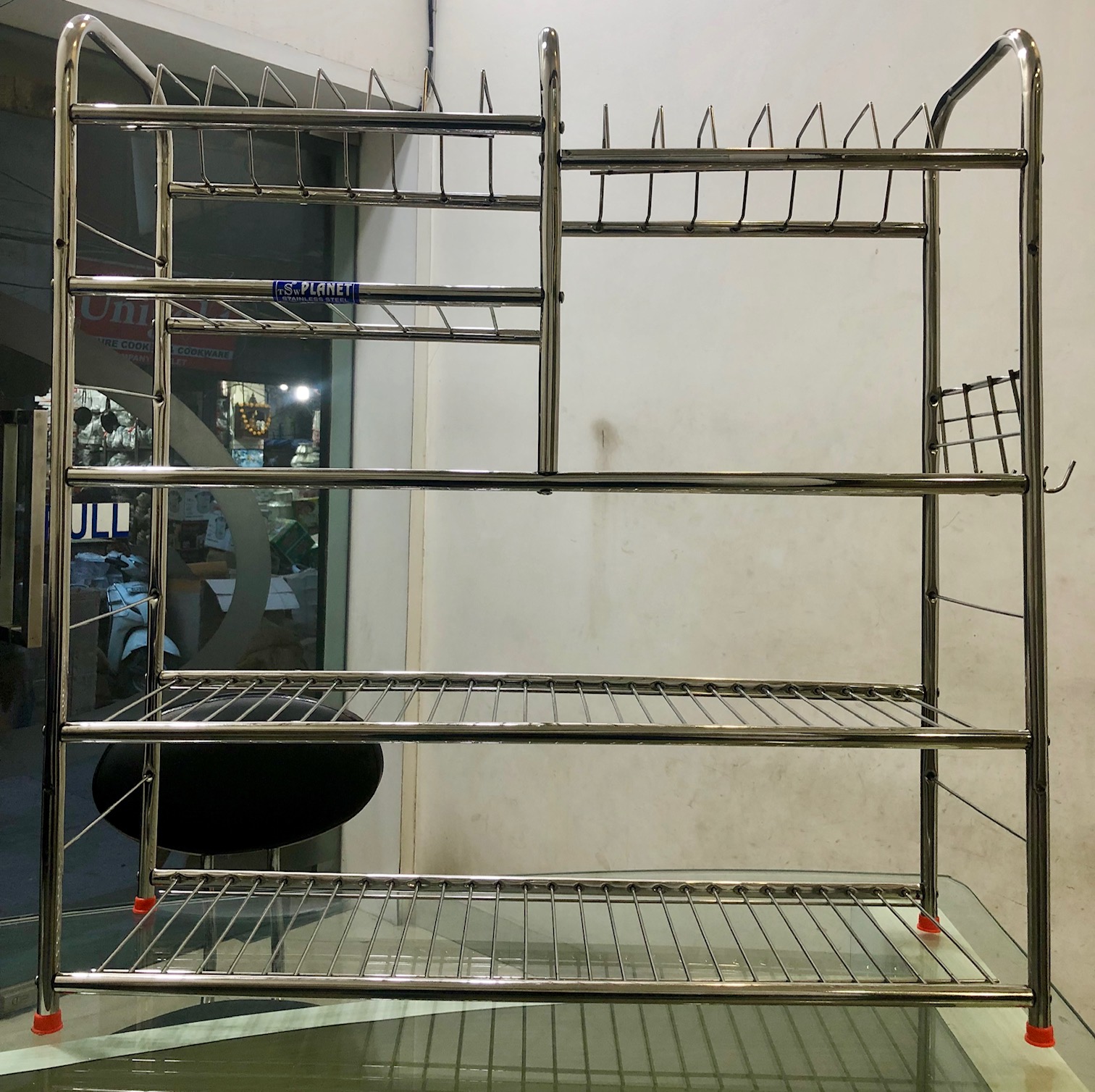 ROUND PIPE STAND 31X24